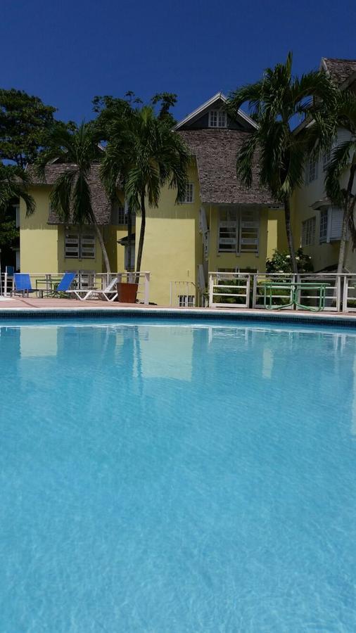 Studio19 At Mystic Ridge Apartment Ocho Rios Exterior photo